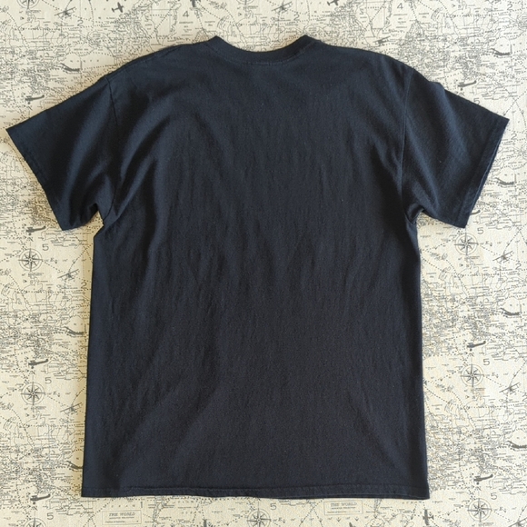 Black KISS Graphic Women's Tee Size Small/Medium - Picture 3 of 7